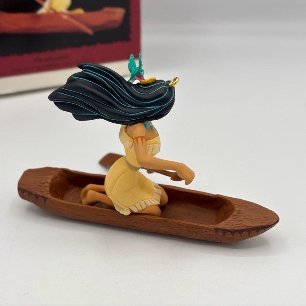 Hallmark Pocahontas Canoe Ornament Resin Figurine with Stand 1995 - Picture 8 of 14
